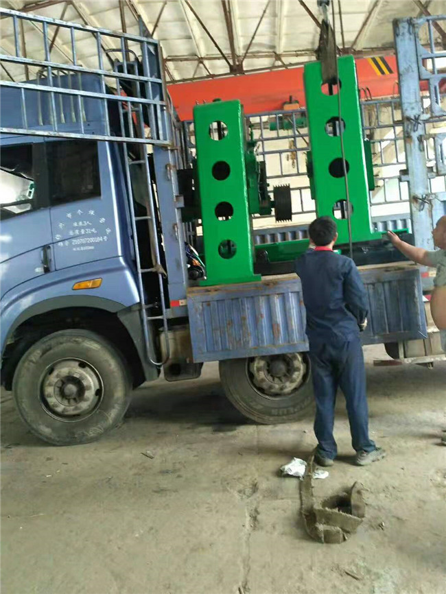 橋式全自動(dòng)電腦切機